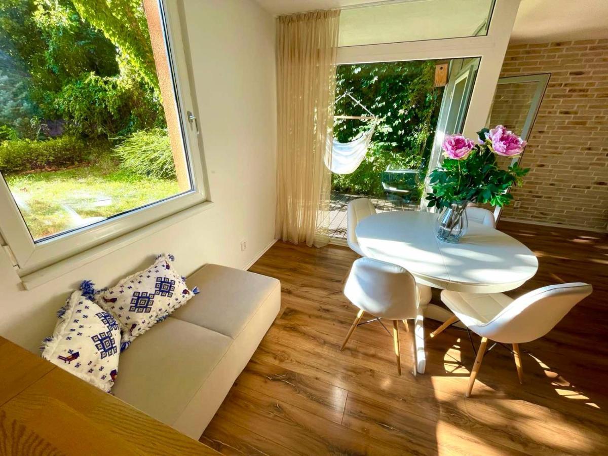 70M2 Romantic Living In The Old Town With Garden Bratislava Exterior foto