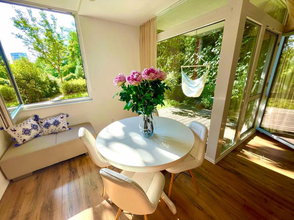 70M2 Romantic Living In The Old Town With Garden Bratislava Exterior foto