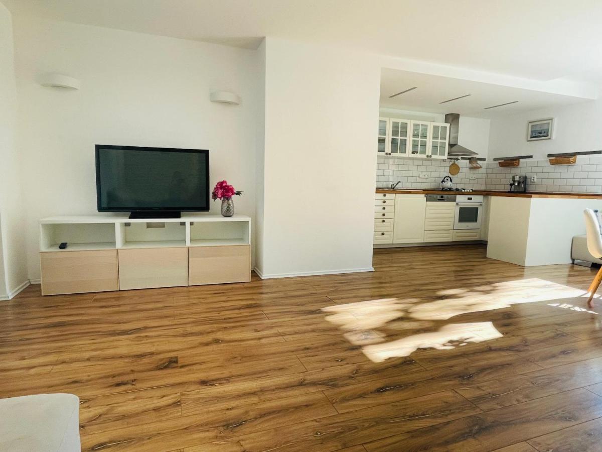 70M2 Romantic Living In The Old Town With Garden Bratislava Exterior foto